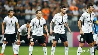 塞尔维亚总,统武契奇遇,车辆轮胎脱,太阳城,太阳城娱乐,太阳城app,太阳城赌场